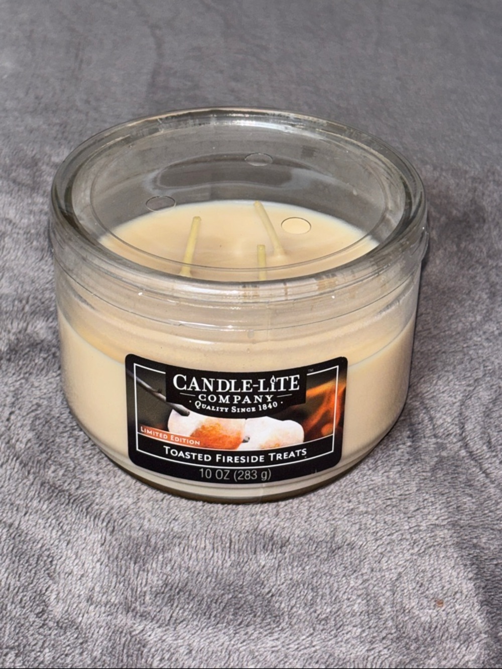 Candle Lite Toasted Fireside Treats 3 Wick Jar Candle Cream